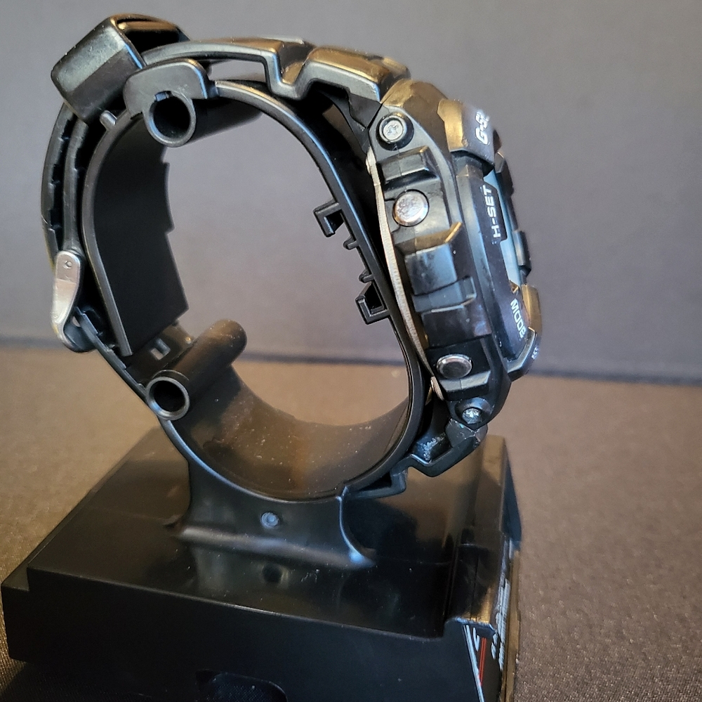G-SHOCK WATCH G-100 WHITE / BLACK - Picture 3 of 8